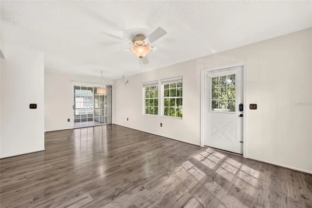 7930 MIDWAY DRIVE TERRACE #R201 ocala, FL 34472
