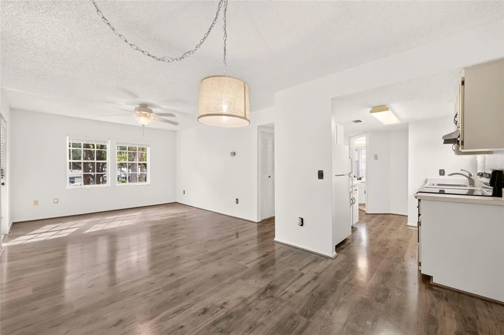 7930 MIDWAY DRIVE TERRACE #R201 ocala, FL 34472