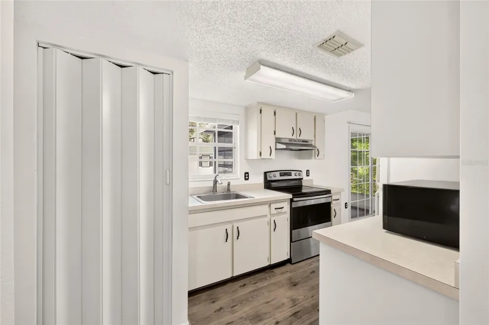 7930 MIDWAY DRIVE TERRACE #R201 ocala, FL 34472
