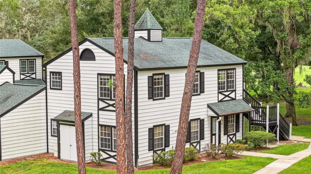 7930 MIDWAY DRIVE TERRACE #R201 ocala, FL 34472