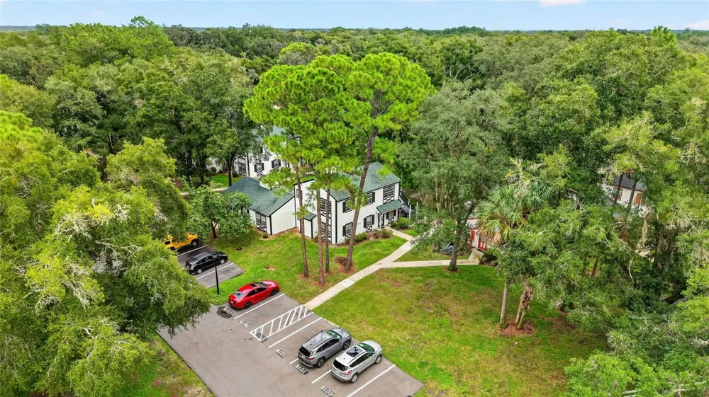 7930 MIDWAY DRIVE TERRACE #R201 ocala, FL 34472