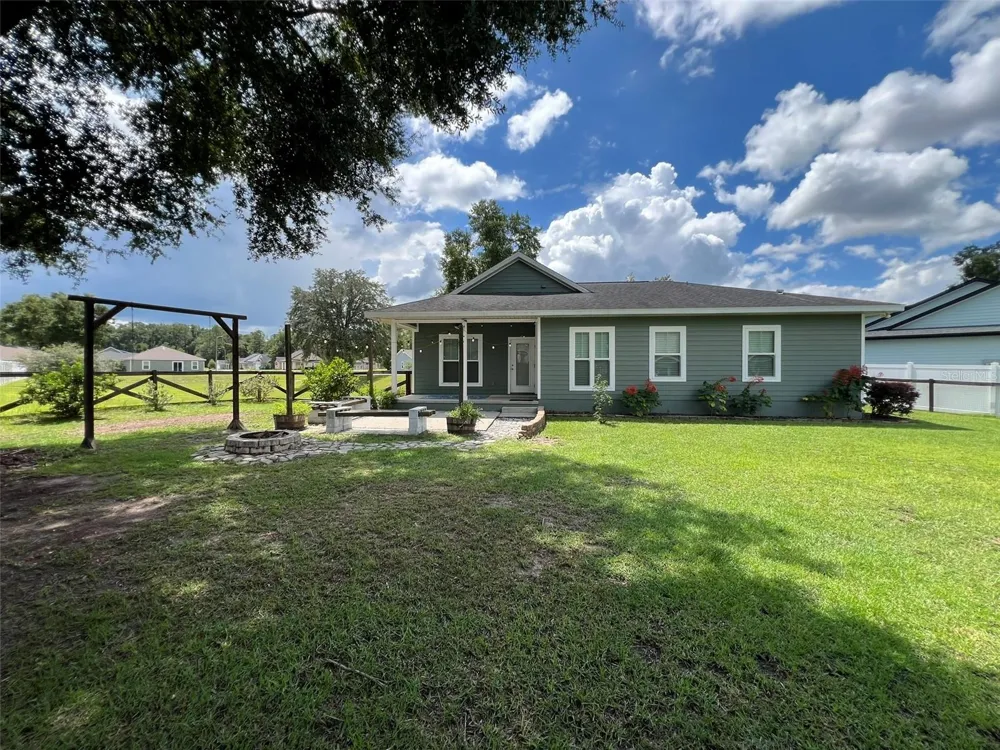 20121 NW 248TH STREET High Springs, FL 32643