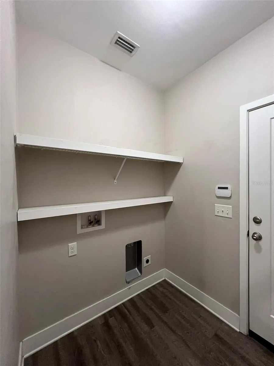 20121 NW 248TH STREET High Springs, FL 32643
