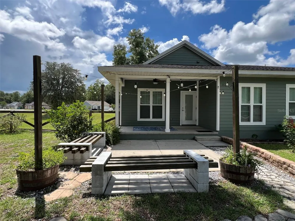 20121 NW 248TH STREET High Springs, FL 32643