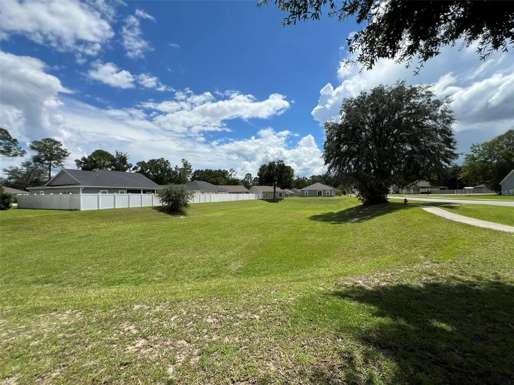 20121 NW 248TH STREET High Springs, FL 32643