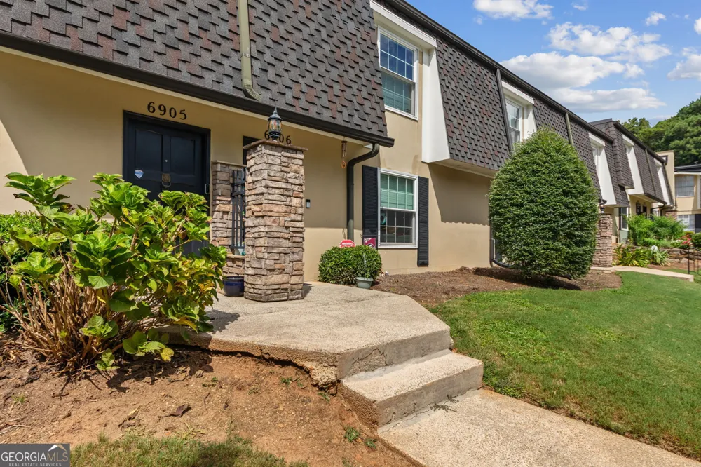 6905 Park AVE Sandy Springs, GA 30342