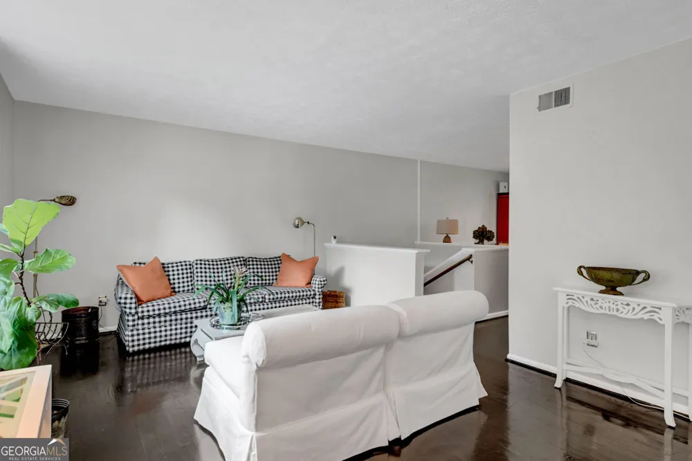 6905 Park AVE Sandy Springs, GA 30342