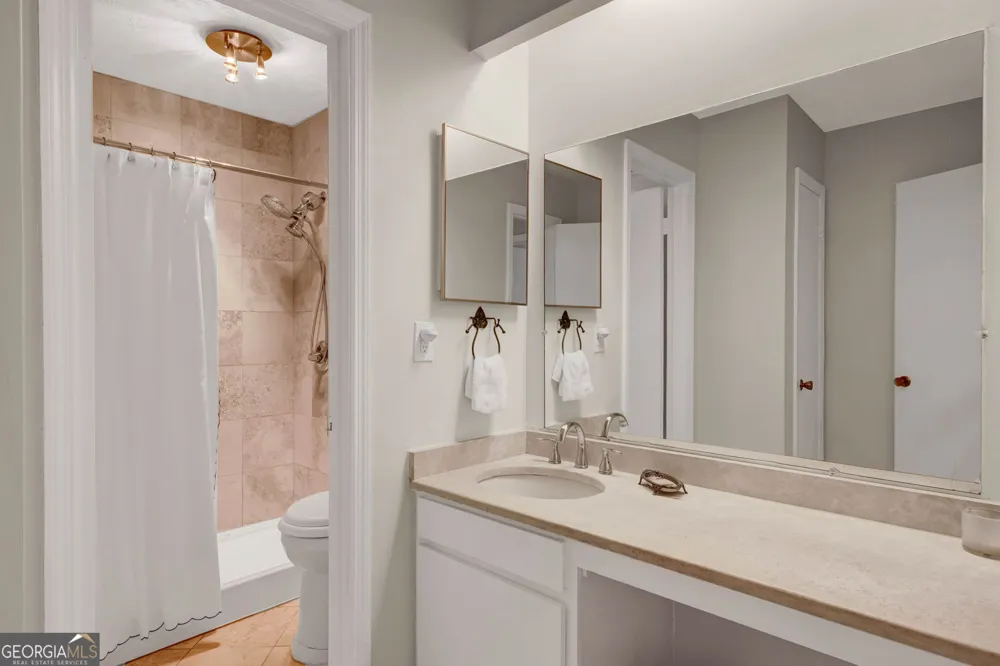 6905 Park AVE Sandy Springs, GA 30342