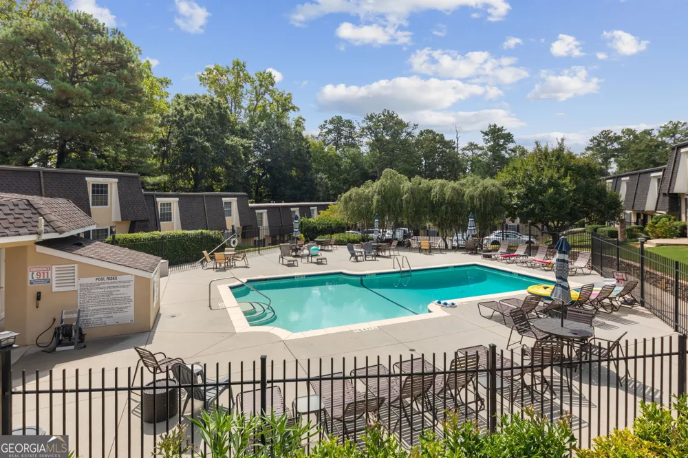 6905 Park AVE Sandy Springs, GA 30342