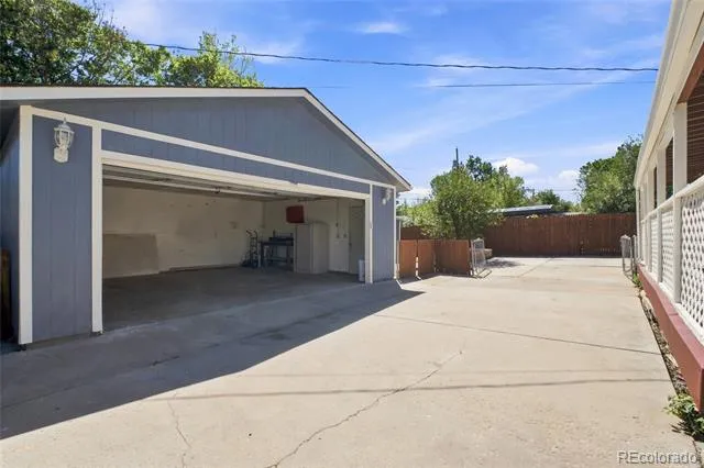 2660 S Knox Court Denver, CO 80219