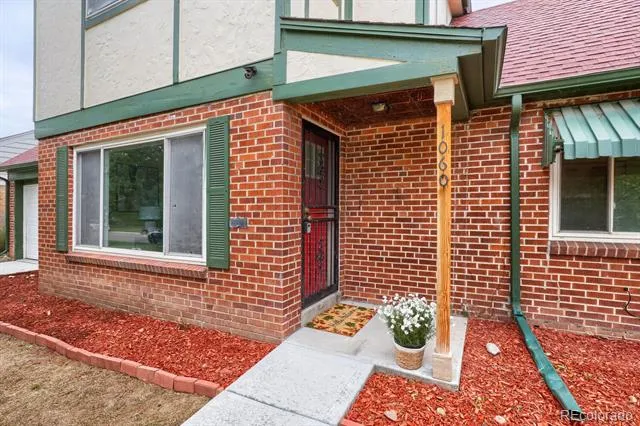 1060 Leyden Street Denver, CO 80220