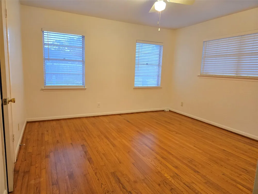 8918 Mobud Drive Houston, TX 77036