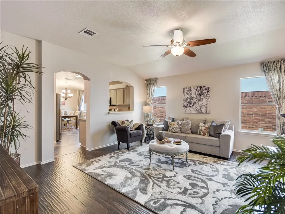 1512 Lady Grey Avenue Pflugerville, TX 78660