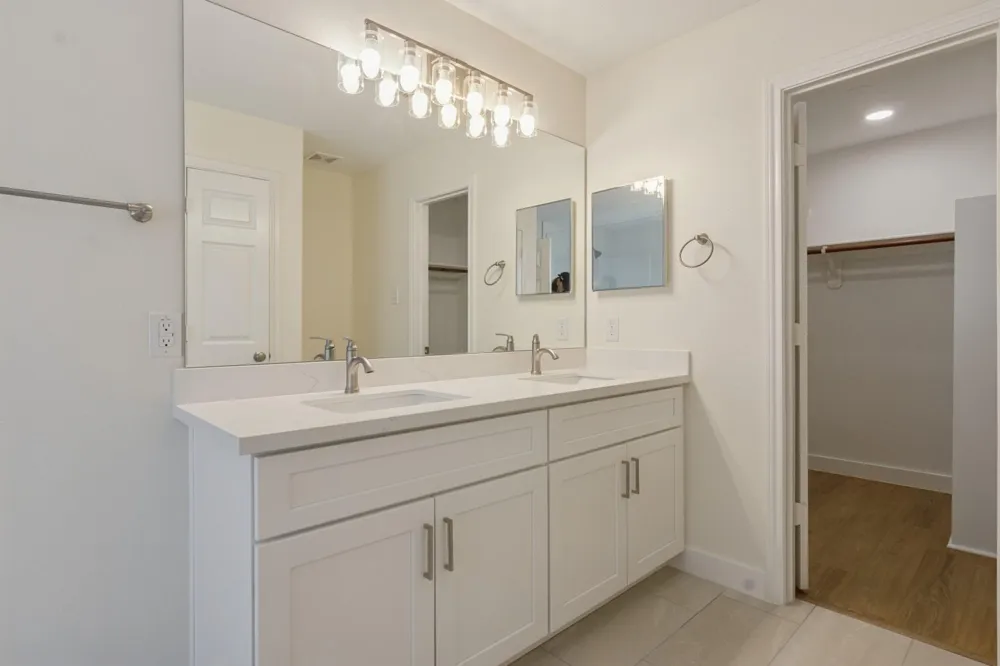 13167 Peppergate Lane Houston, TX 77044