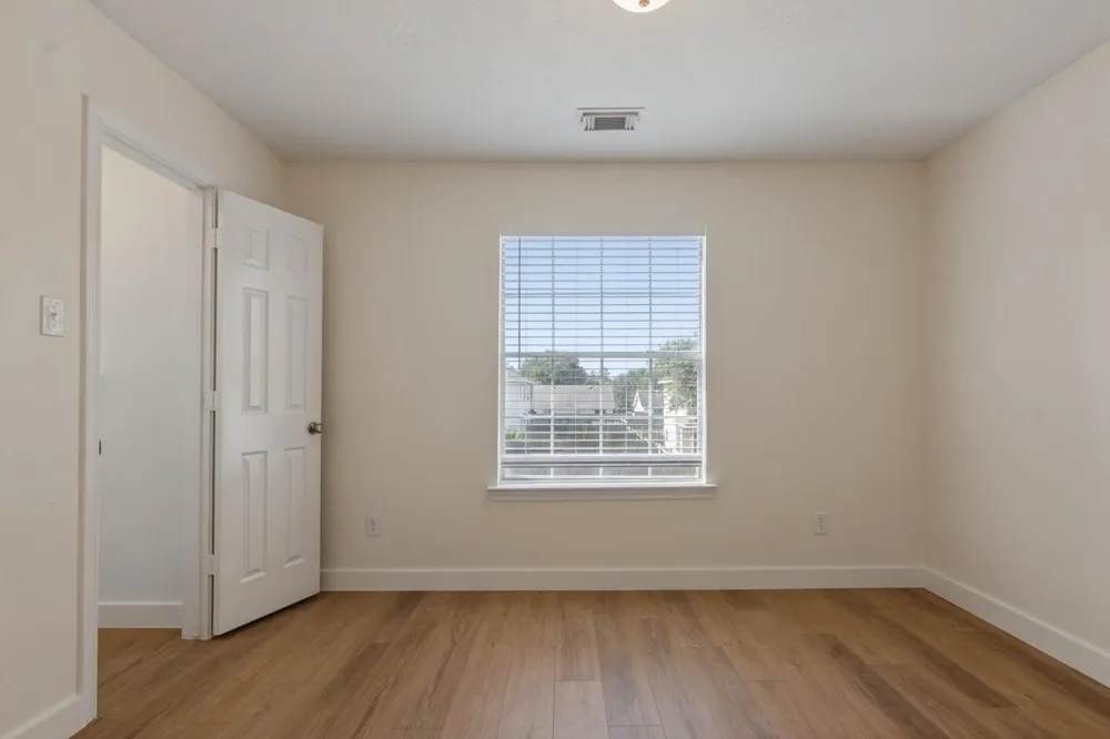 13167 Peppergate Lane Houston, TX 77044