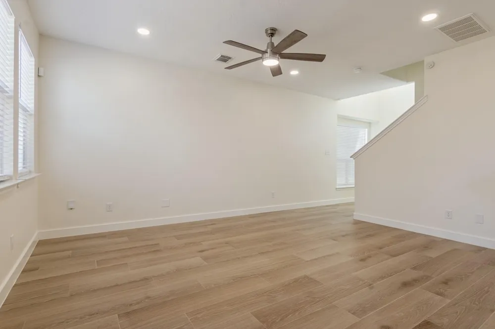 13167 Peppergate Lane Houston, TX 77044