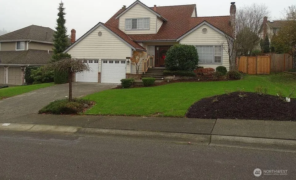 4627 Sw 328th place Federal Way, WA 98023