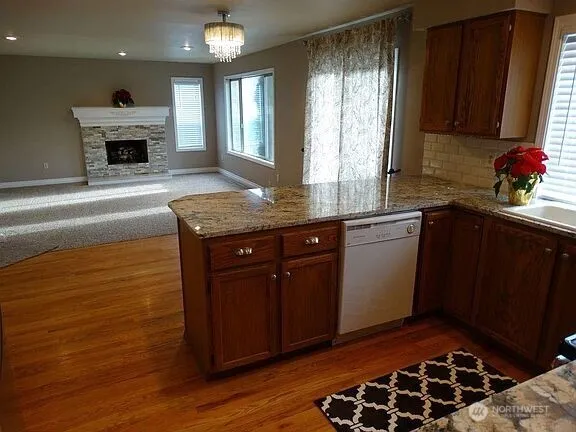 4627 Sw 328th place Federal Way, WA 98023