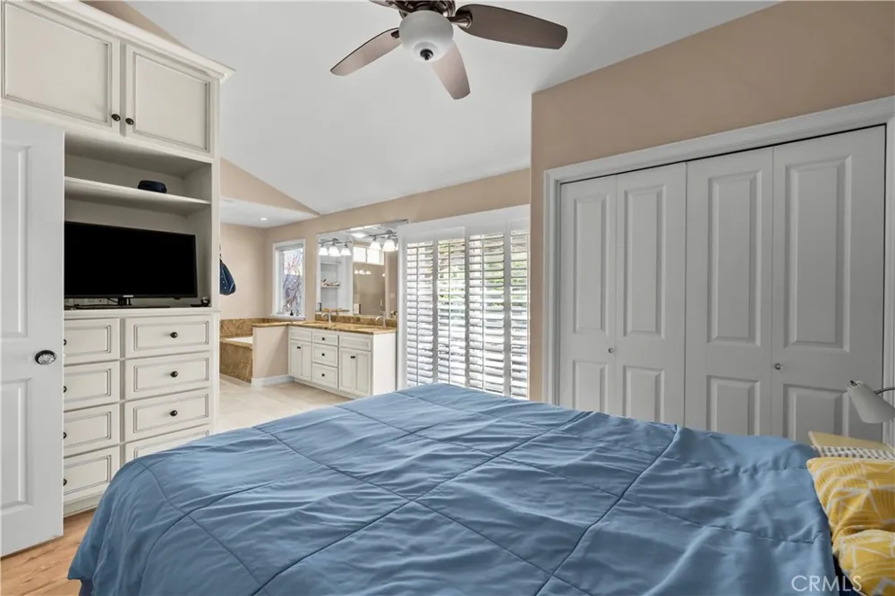 9116 Neath Ventura, CA 93004