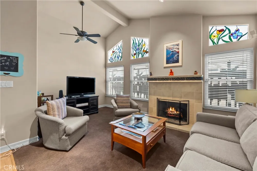 9116 Neath Ventura, CA 93004
