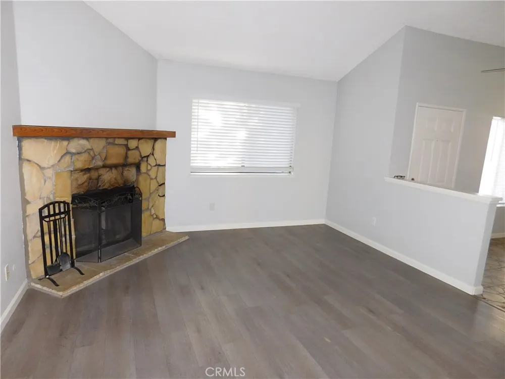 16245 Rodell Victorville, CA 92395