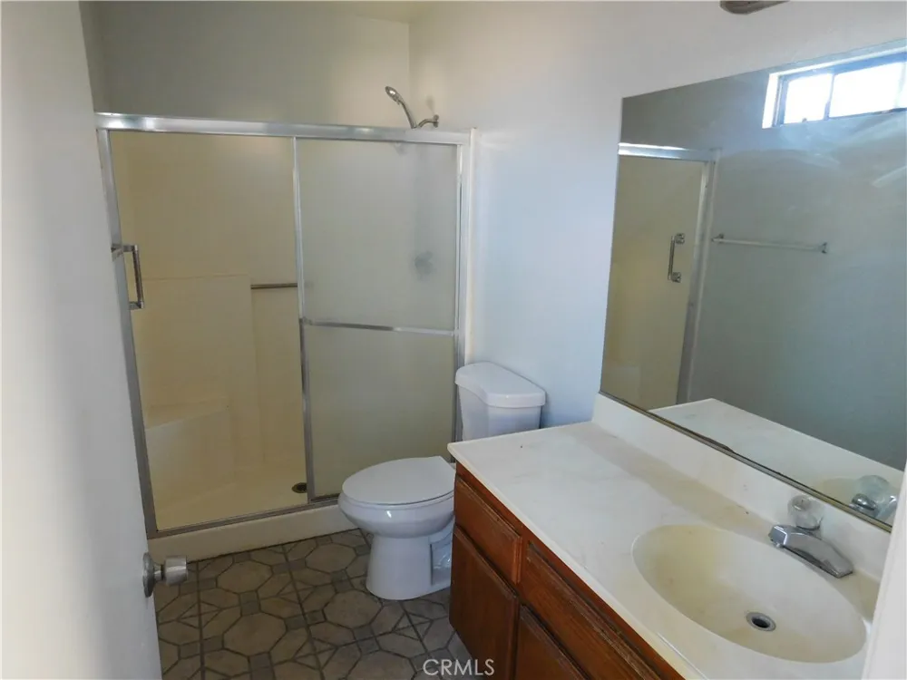16245 Rodell Victorville, CA 92395
