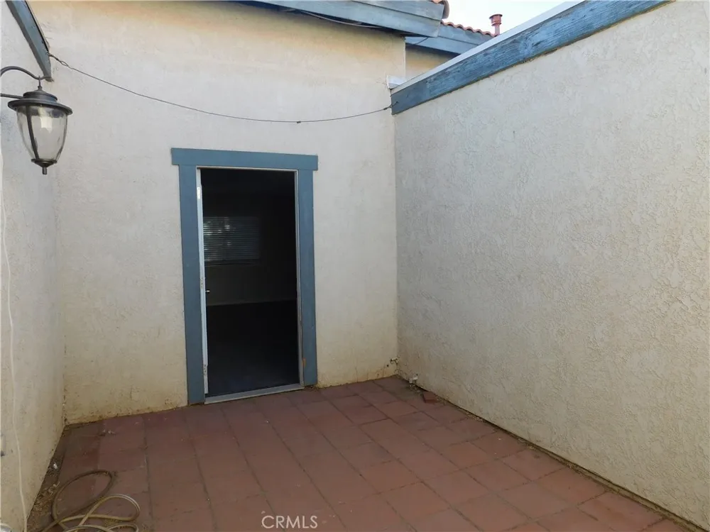16245 Rodell Victorville, CA 92395