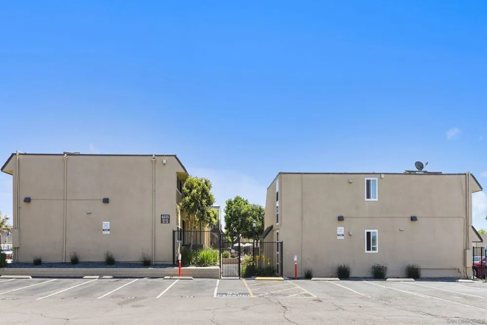 6555 Mount Ada Rd. ##117 San Diego, CA 92111
