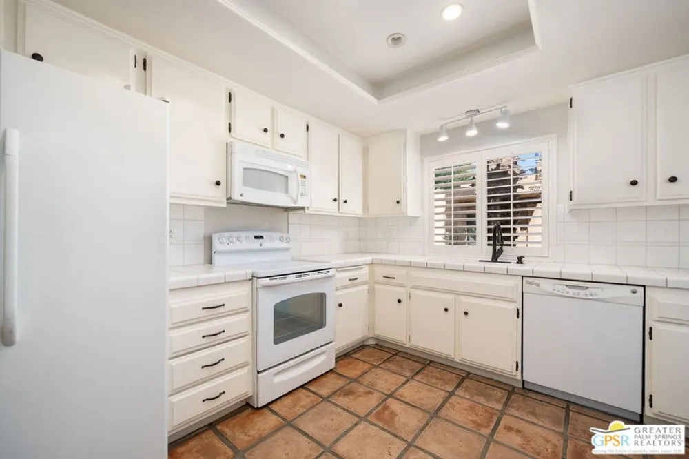 4837 S Winners Circle #A Palm Springs, CA 92264