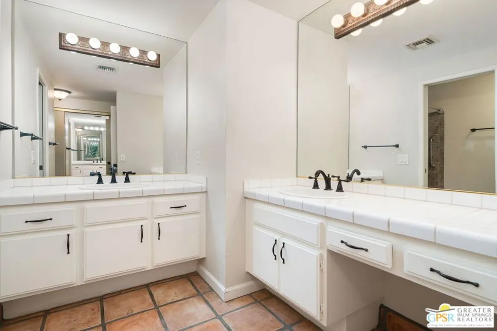 4837 S Winners Circle #A Palm Springs, CA 92264