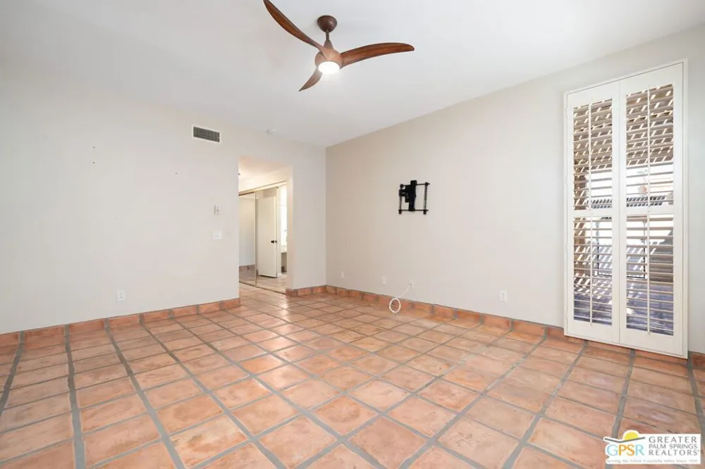 4837 S Winners Circle #A Palm Springs, CA 92264