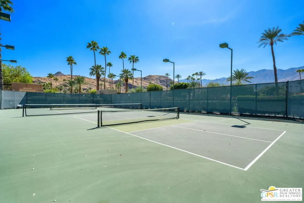 4837 S Winners Circle #A Palm Springs, CA 92264