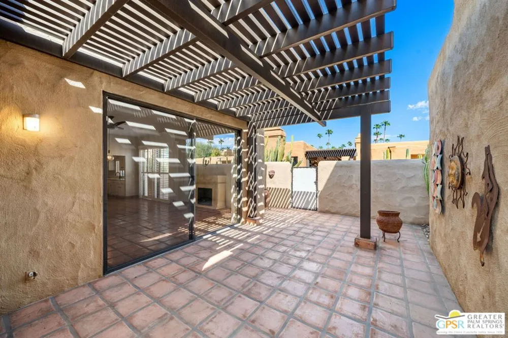 4837 S Winners Circle #A Palm Springs, CA 92264