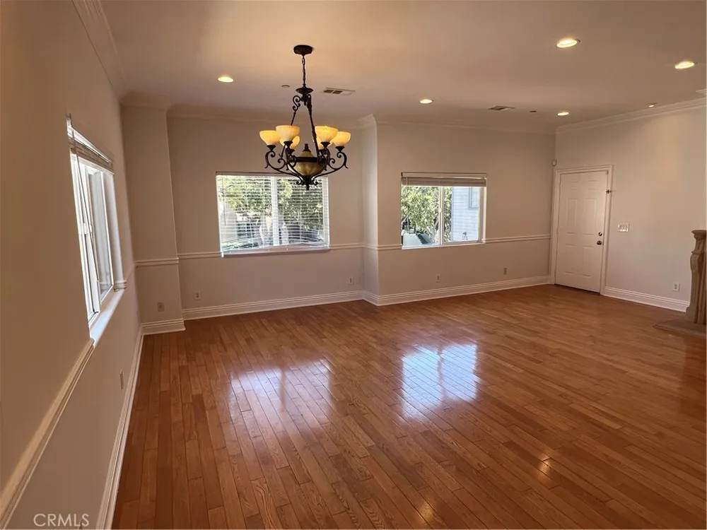 517 Concord Street Glendale, CA 91203