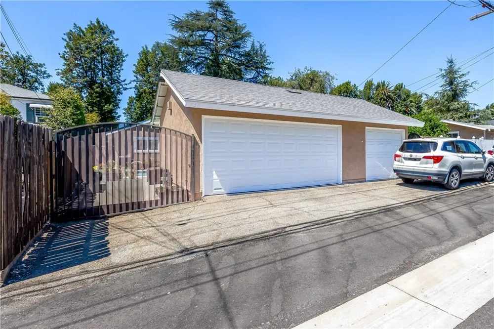 730 Euclid Upland, CA 91786