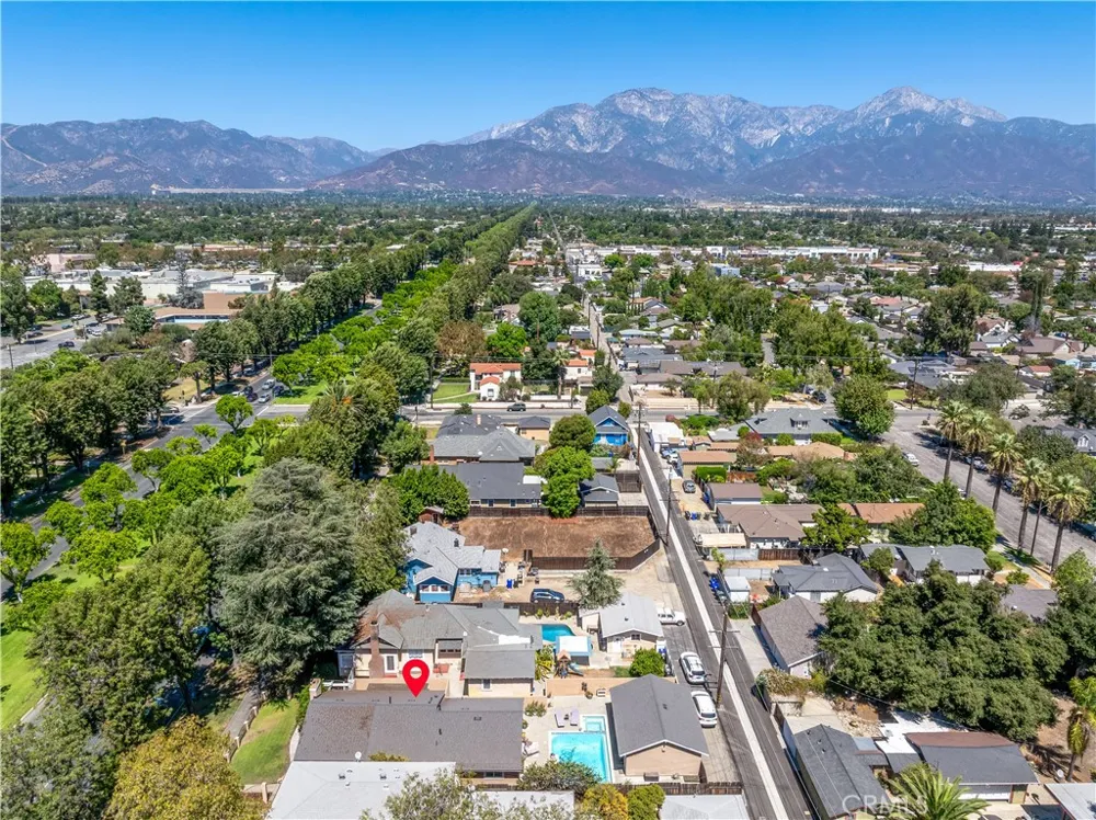 730 Euclid Upland, CA 91786