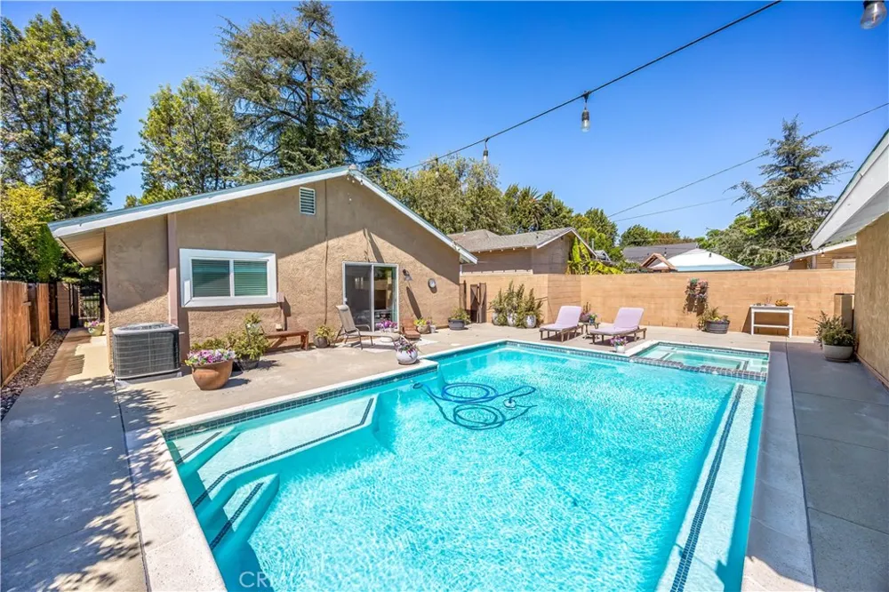 730 Euclid Upland, CA 91786