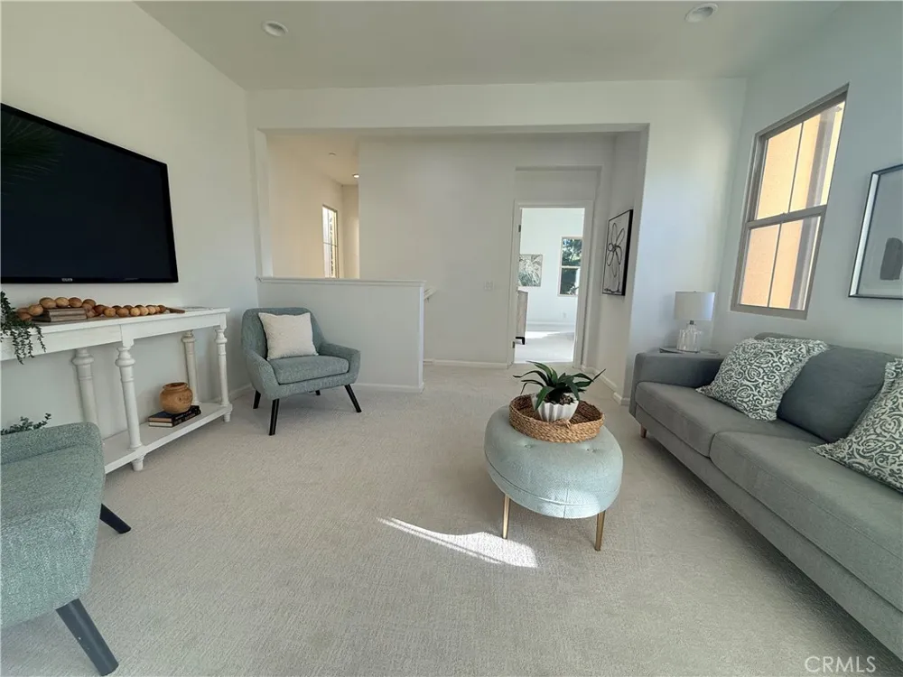 78 Jade Flower Irvine, CA 92620