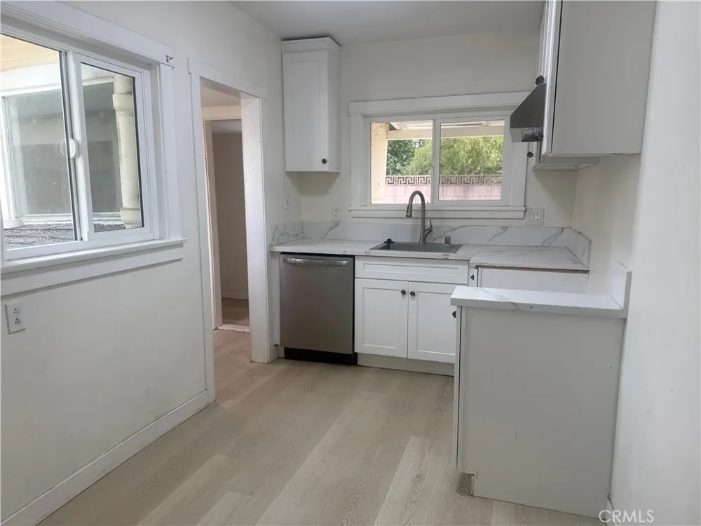 1108 S Eighth Ave Arcadia, CA 91006