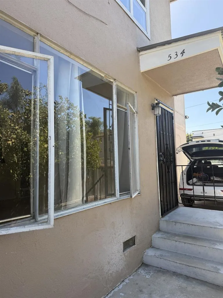 534 S 33rd San Diego, CA 92113