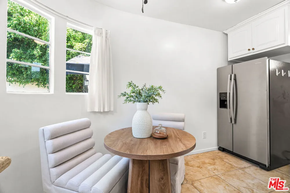 1185 Hauser Boulevard Los Angeles, CA 90019