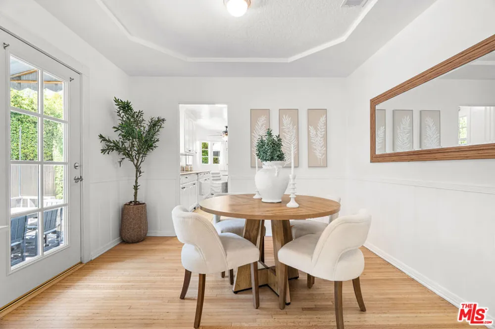 1185 Hauser Boulevard Los Angeles, CA 90019