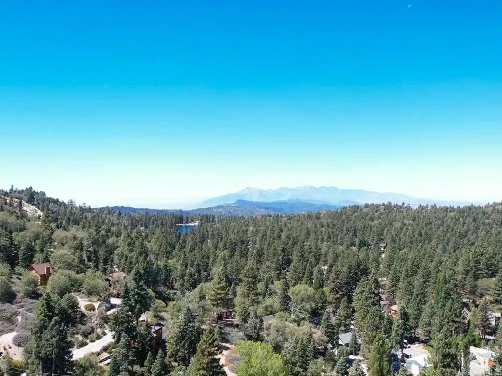 San Antonio Drive Green Valley Lake, CA 92341