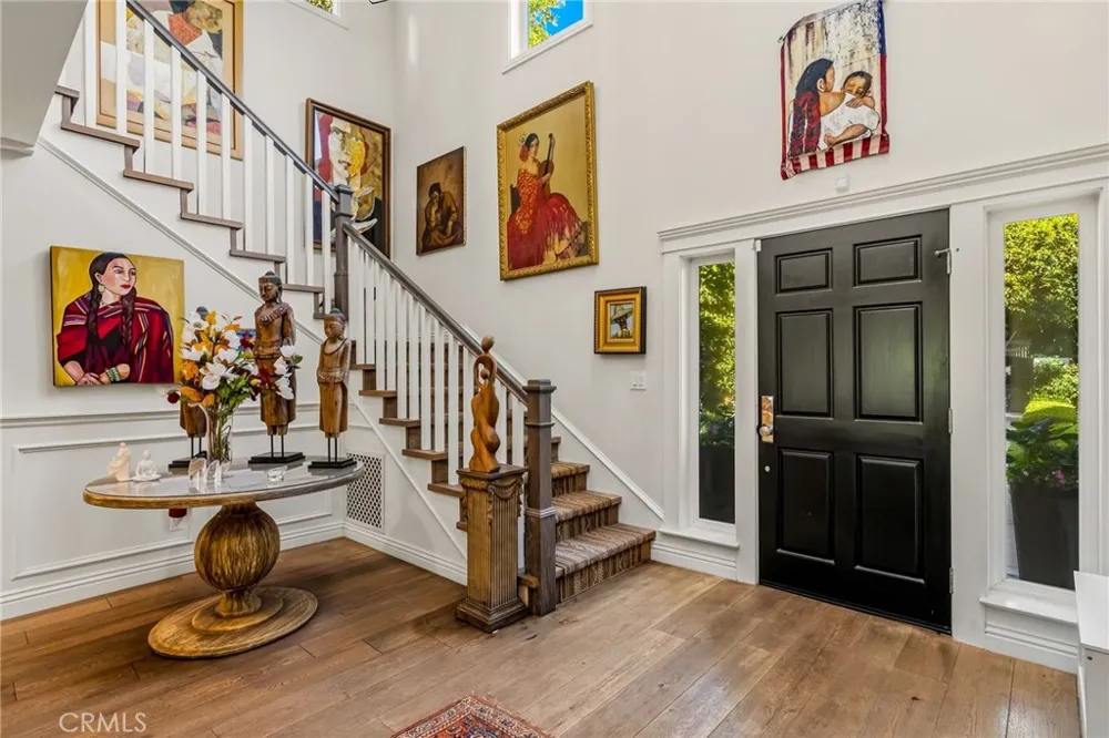 14647 Valley Vista Boulevard Sherman Oaks, CA 91403