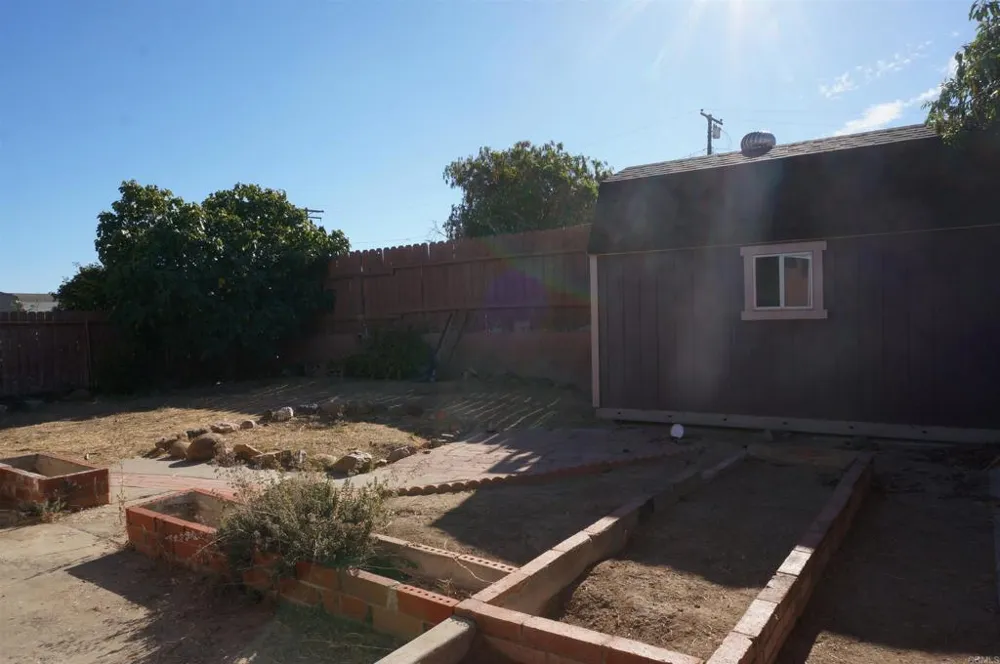 624 San Juhn Street Spring Valley, CA 91977