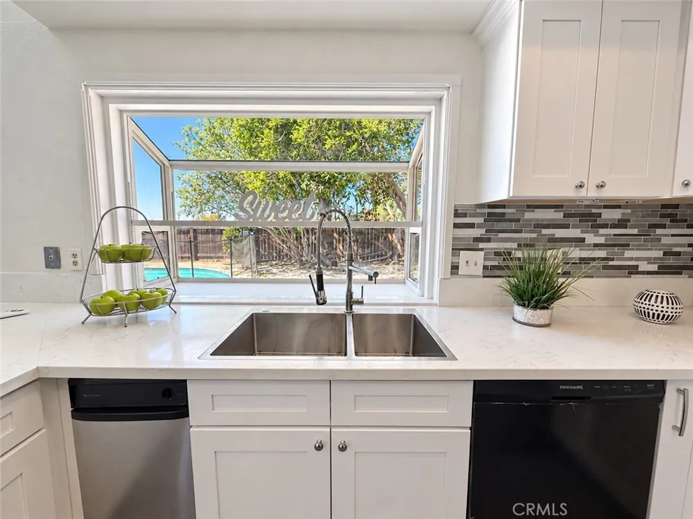 6257 Danbrook Riverside, CA 92506