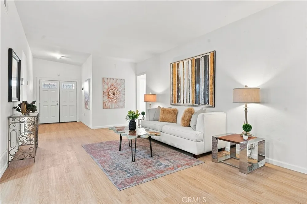 2065 W Orange Grove Pomona, CA 91768