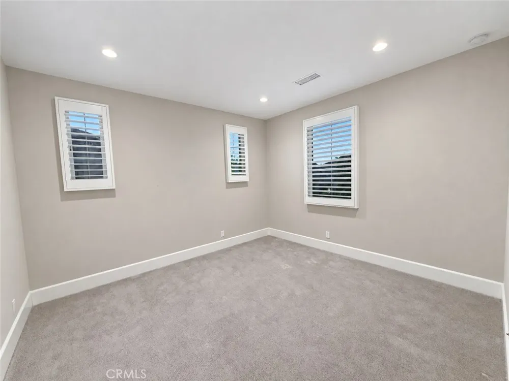 130 Donati Irvine, CA 92602