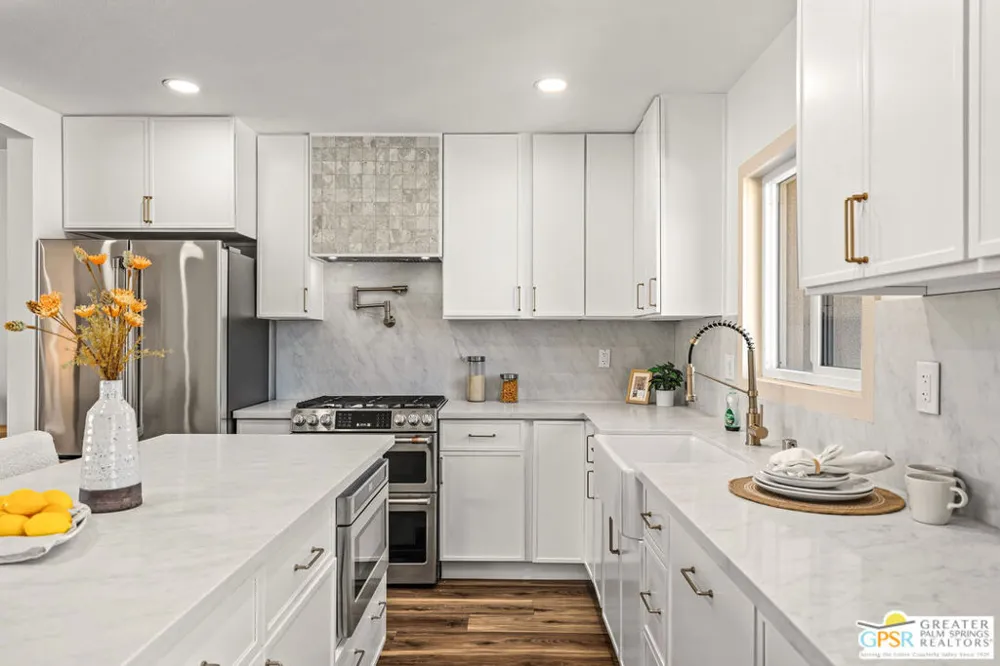 2225 Marguerite Street Palm Springs, CA 92264