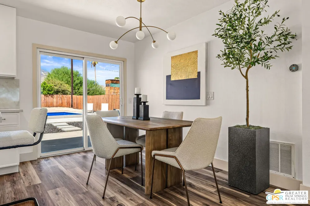 2225 Marguerite Street Palm Springs, CA 92264